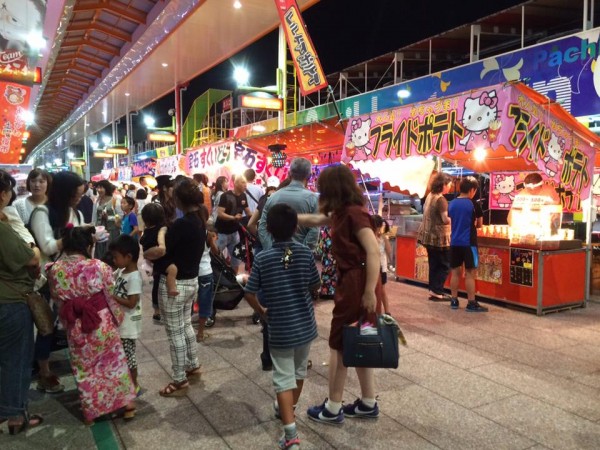 あかがね土曜夜市 あかがね土曜夜市