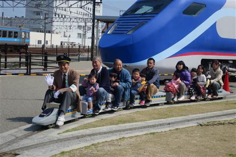 ミニSL乗車会・はたらく車大集合! ミニSL乗車会・はたらく車大集合!