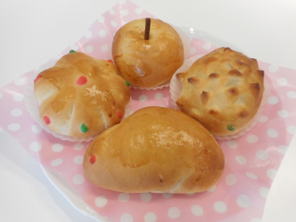 親子★1月の講師料理講座「トッピングで可愛く♪ 親子で一緒に手作りパン」inヨンデンプラザ松山 親子★1月の講師料理講座「トッピングで可愛く♪ 親子で一緒に手作りパン」inヨンデンプラザ松山