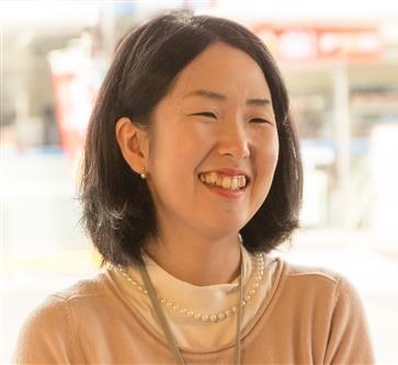 家族と子育てのための教室~コミュニケーション能力を伸ばすコツ~ 家族と子育てのための教室~コミュニケーション能力を伸ばすコツ~