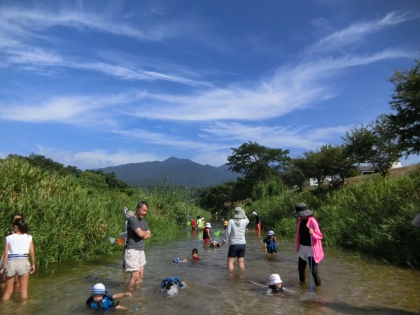 立岩川プレーパーク 立岩川プレーパーク