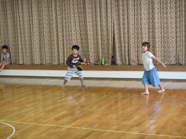 卓テニ大会(今治市伯方児童館) 卓テニ大会(今治市伯方児童館)