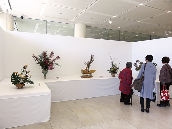 いけばな展(県民総合文化祭) いけばな展(県民総合文化祭)