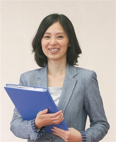 若手社員のためのSmile&Challengeセミナー 第一印象を変える セルフプロデュース術 若手社員のためのSmile&Challengeセミナー 第一印象を変える セルフプロデュース術