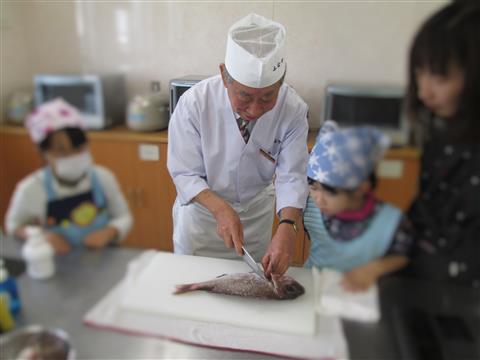 一嘗三嘆親子で作る松山鮓~子規が愛した瀬戸の鯛料理~ 一嘗三嘆親子で作る松山鮓~子規が愛した瀬戸の鯛料理~