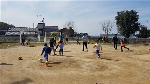いけっちとあそぼう(今治市亀岡児童館) いけっちとあそぼう(今治市亀岡児童館)