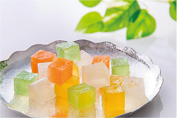 瀬戸内の果実を味わう“食べる宝石”琥珀糖