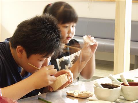 砥部焼観光センター炎の里 絵付け体験 砥部焼観光センター炎の里 絵付け体験