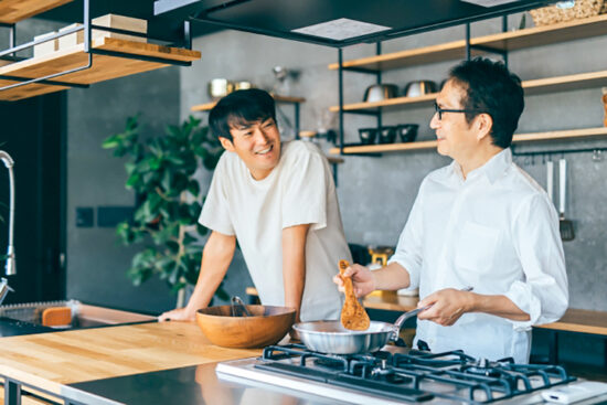 えひめスクラムプロジェクト ワーク＆交流会 第２回 今日からパパもおさかな名人！親子クッキング