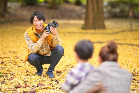 パパと一緒に昭和レトロでフォトジェニックな家族の写真を撮ろう！