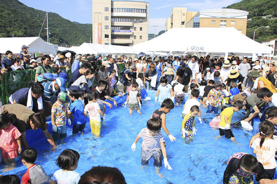 きなはいや伊方まつり