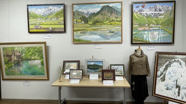 田縁健一郎・良江金婚記念　絵画・着物リメイク展