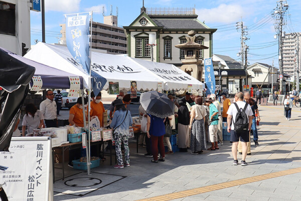 肱川イベント松山広場