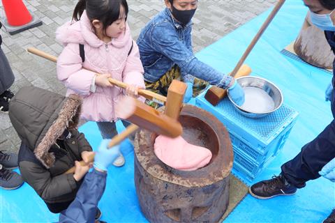 新宮新春もちつき大会