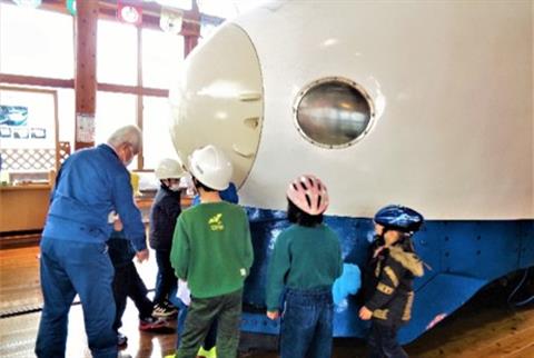 新幹線のおそうじ&勉強会「0系ぷらす」