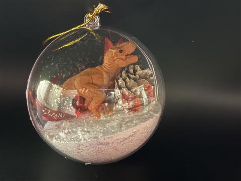 クリスマス関連ワークショップ「恐竜のクリスマスオーナメント」