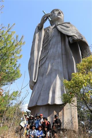 登山初心者向けミニ八十八ヶ所めぐり お山四国を登ろう!