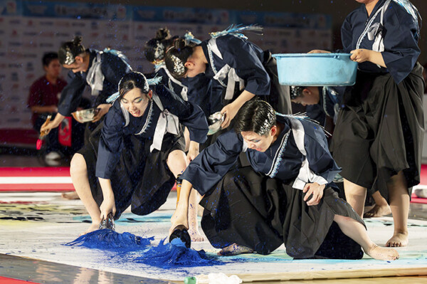 日本一の紙のまち 四国中央市新春競書大会